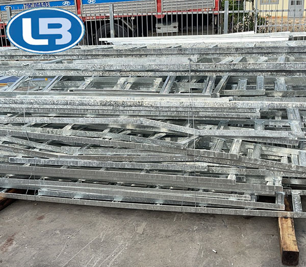 Hot-dip galvanized cable trays & cable ladders